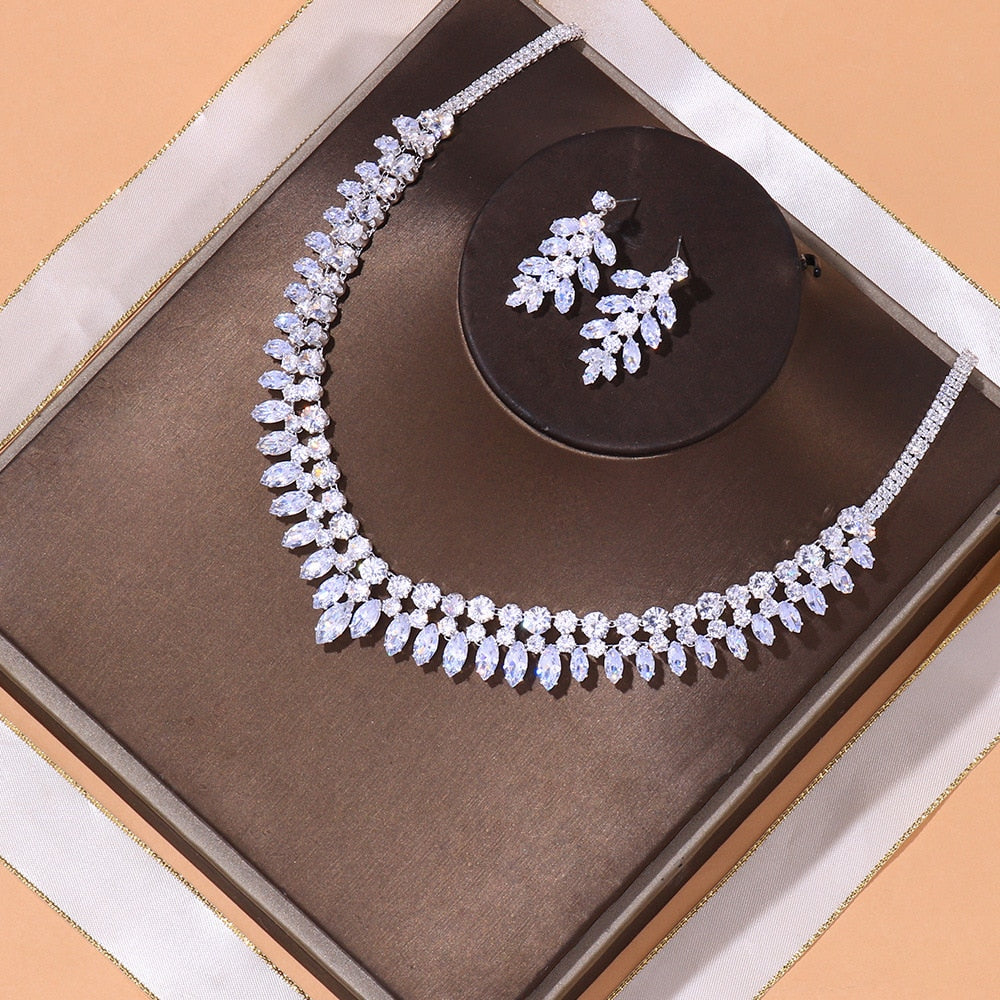Women African Exquisite Leaf Zircon Necklace Rhinestone Earrings Set